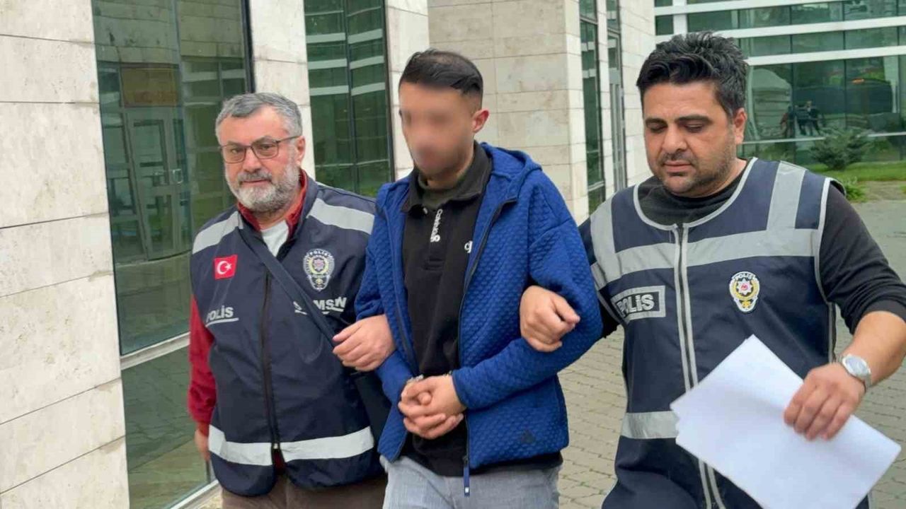 Samsun'da Kız Kardeşine Bıçak Dayayan Kasap Tutuklandı
