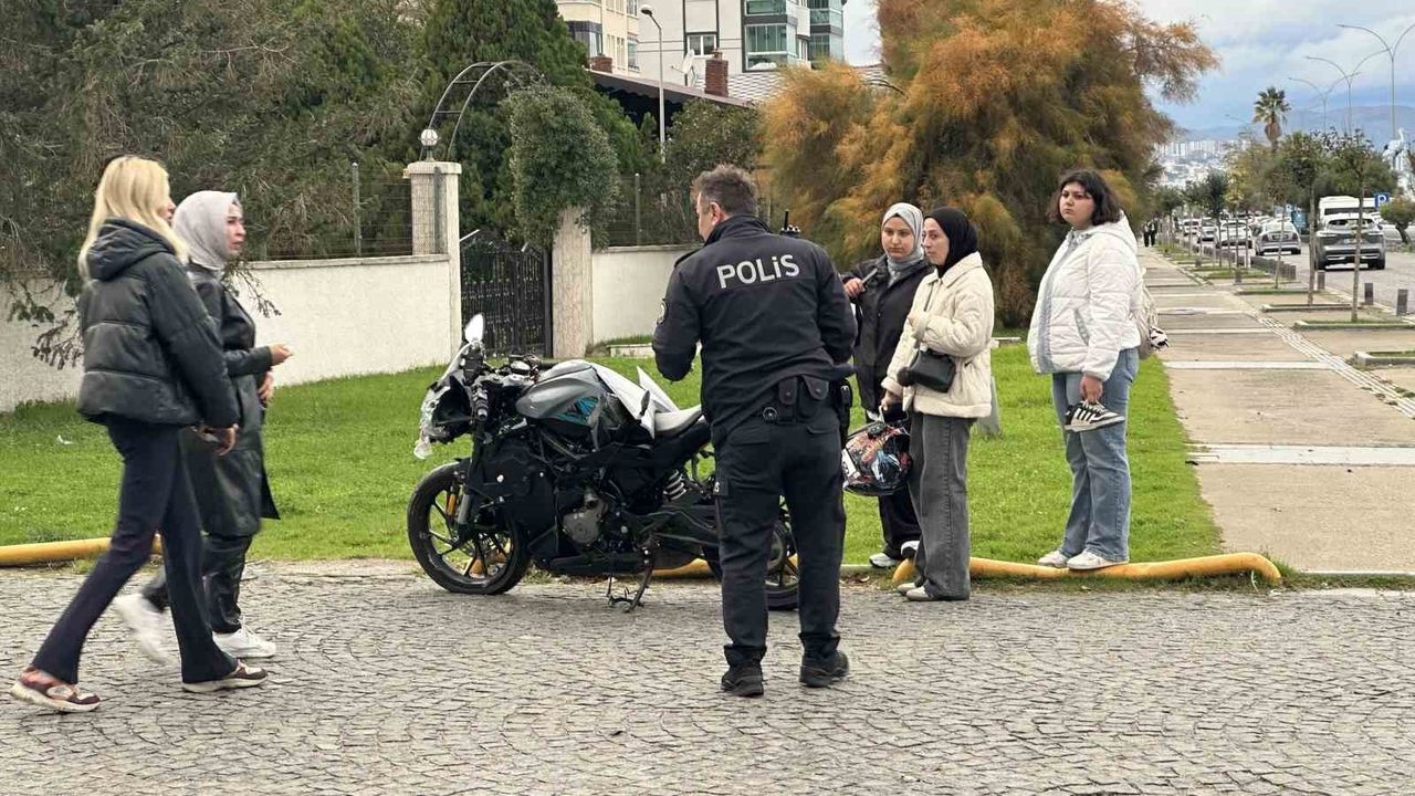 Samsun'da Motosiklet ve Otomobil Çarpıştı: 1 Yaralı