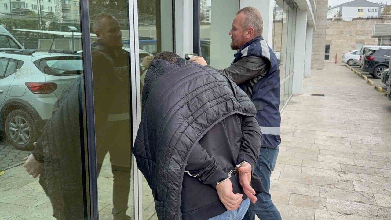 Samsun'da Uyuşturucu ile Yakalanan Şahıs Adliyeye Sevk Edildi