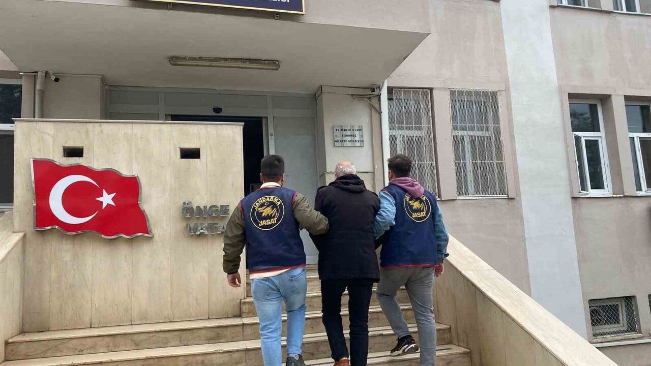 Şanlıurfa'da 12 Yıldır Aranan Zanlı JASAT Tarafından Yakalandı