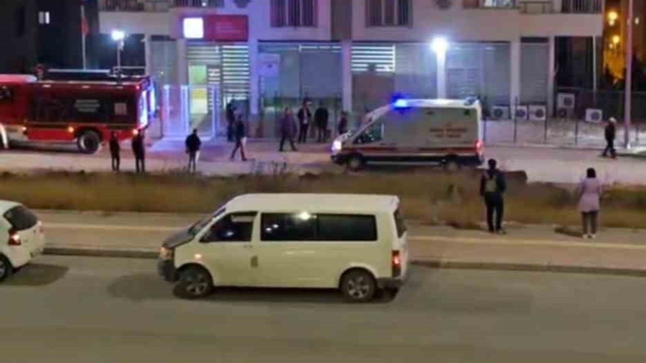 Şanlıurfa'da Yangın: 7 Yaşındaki Çocuk Hayatını Kaybetti