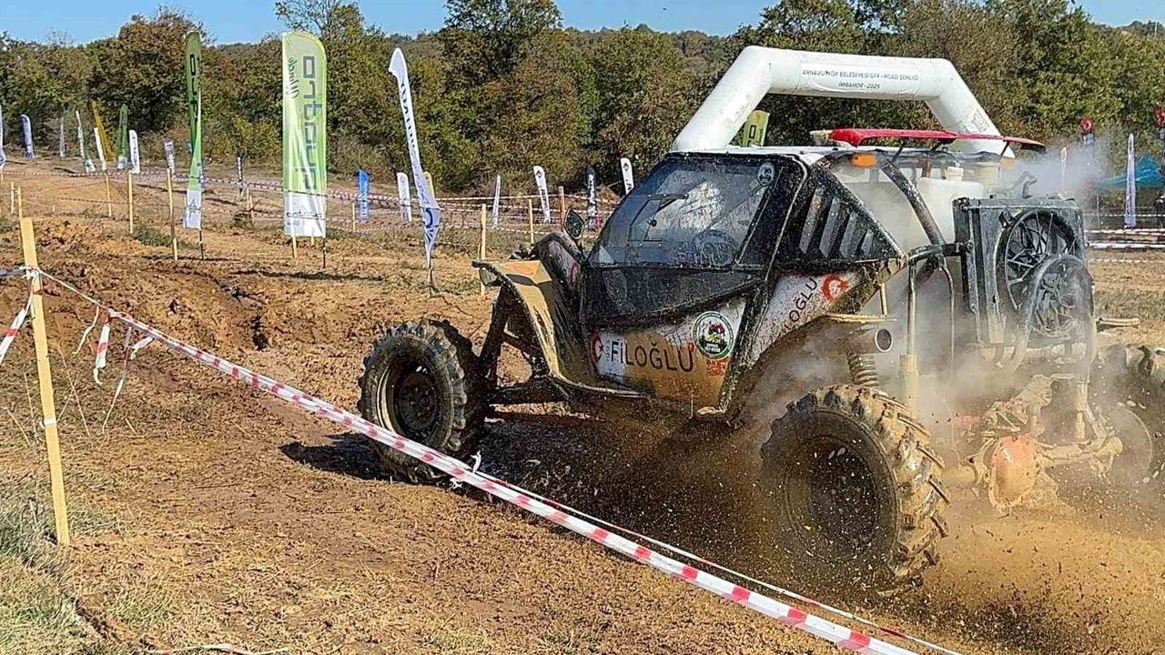 Sapanca Off-Road Kulübü, Arnavutköy'de 5 Kupa Kazandı