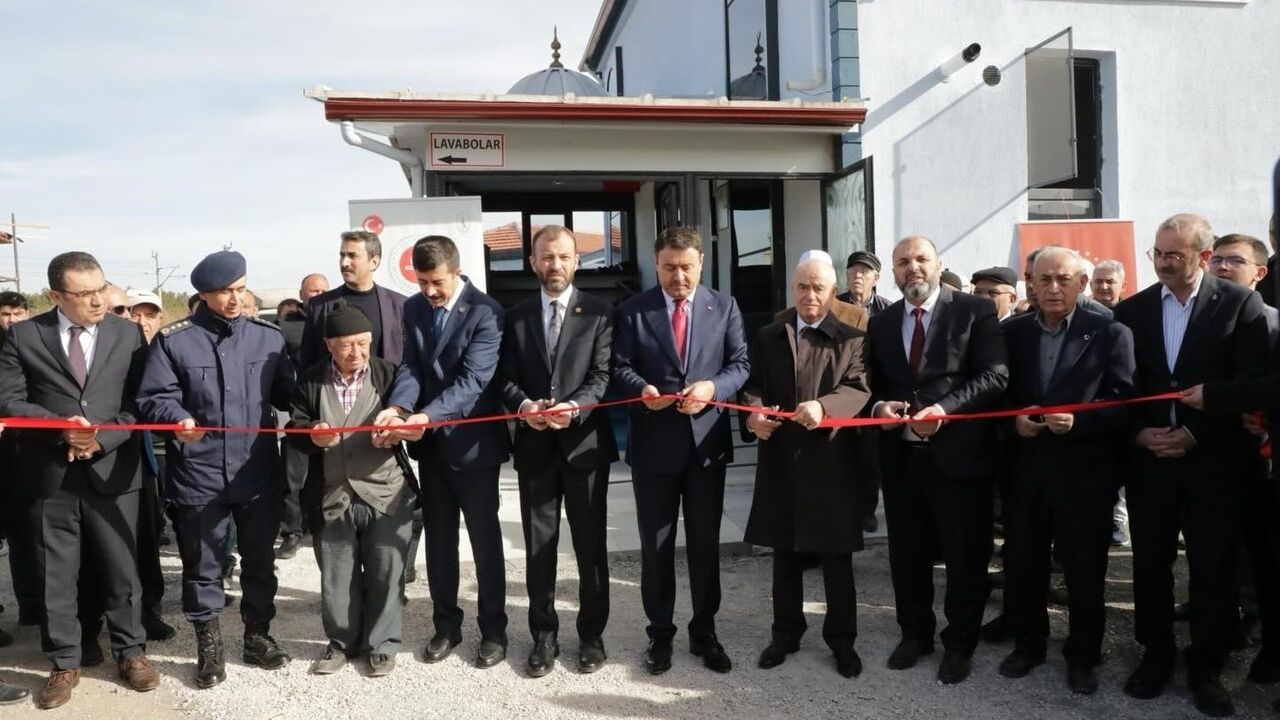 Sefa Merve Camii İbadete Açıldı