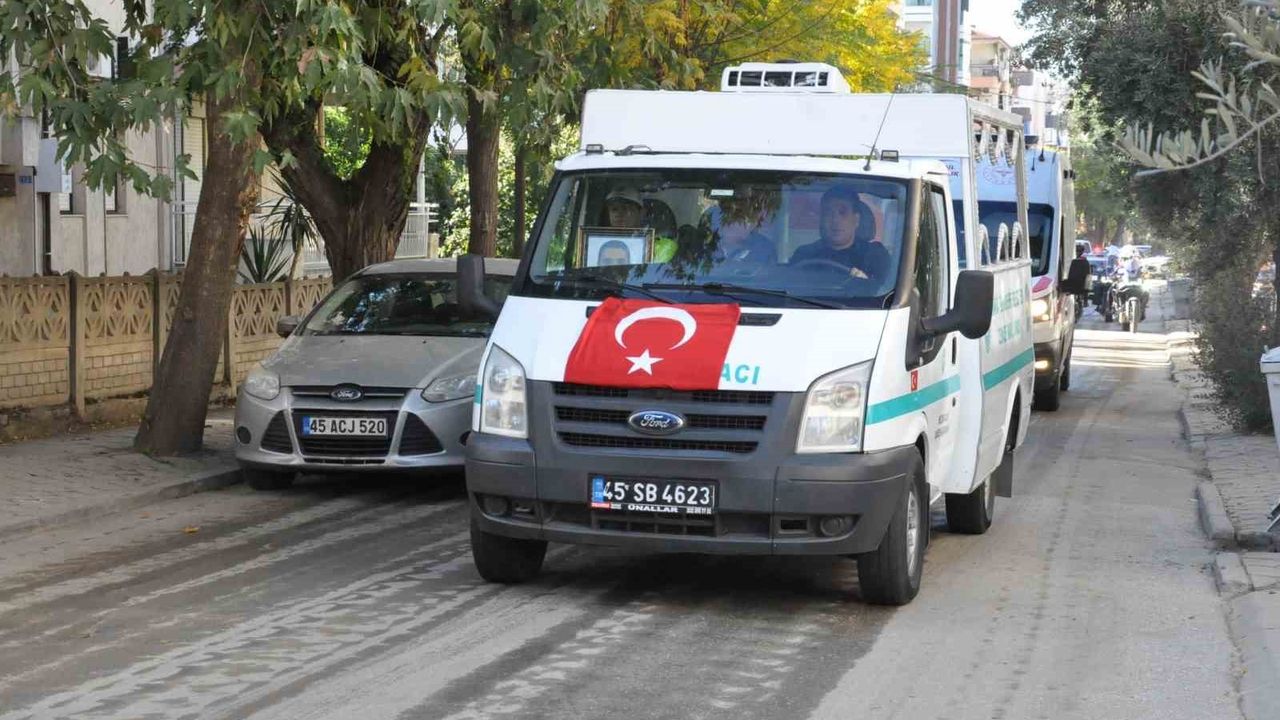 Şehit Polis Memuru Ali Barut Son Yolculuğuna Uğurlandı
