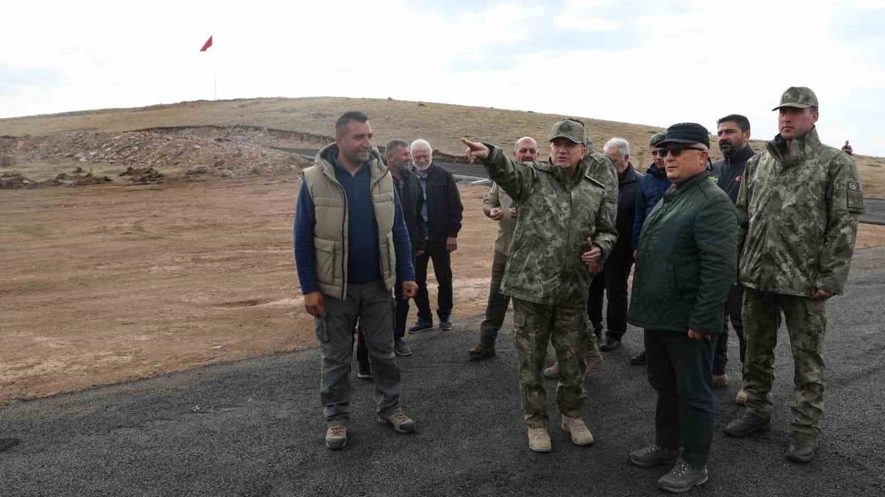 Şehit Üsteğmen İsmail Aksu Anısına Fidan Dikimi