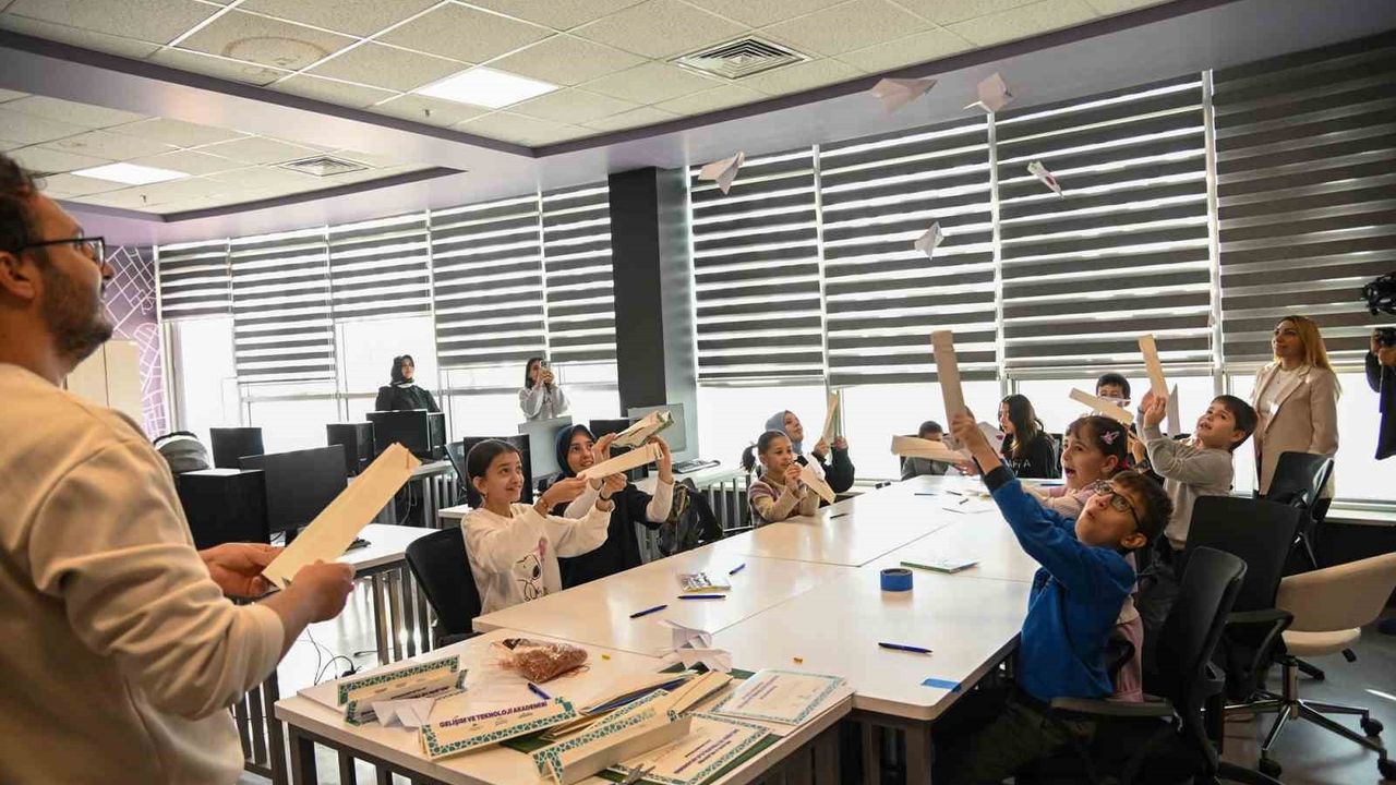 Selçuklu Gelişim ve Teknoloji Akademisi'nde Eğitici Ara Tatil Etkinlikleri