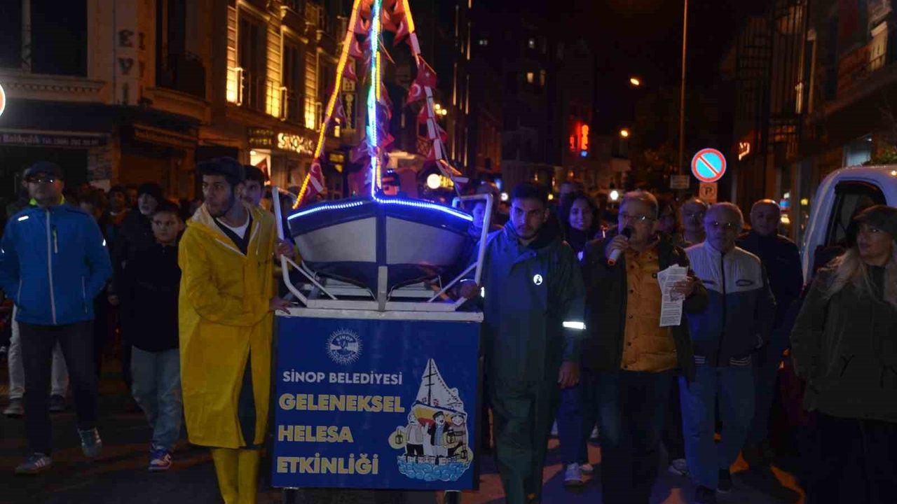 Sinop'ta 6. Lakerda Festivali'nde Helesa Yürüyüşü Coşkusu