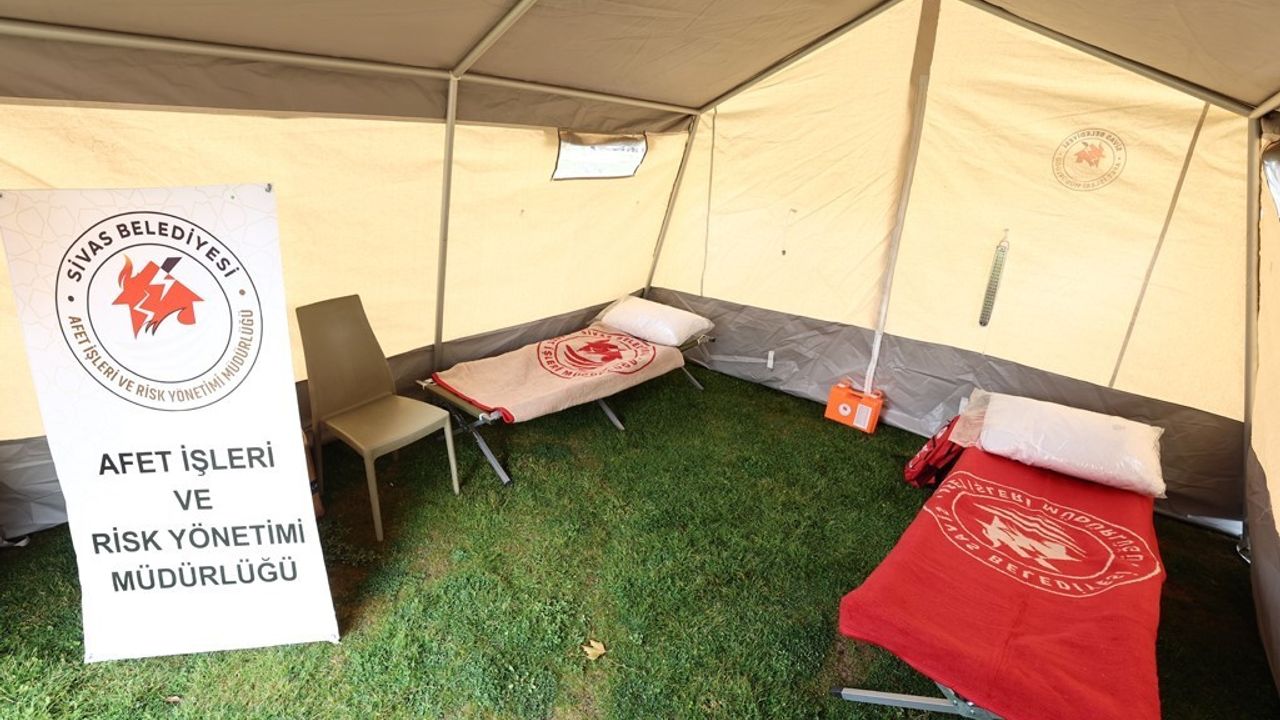 Sivas'ta Afet Konteyneri Uygulaması Başlatıldı