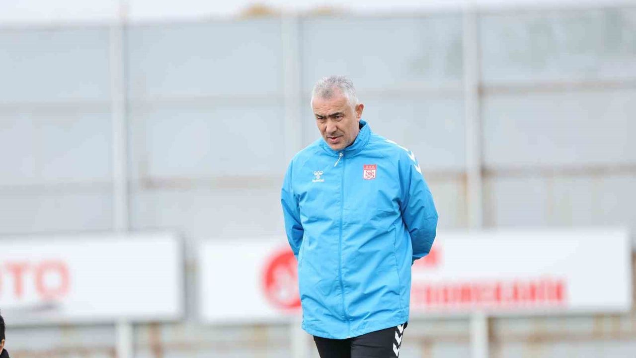 Sivasspor'un Esenler Erokspor Maçı Hazırlıkları Devam Ediyor