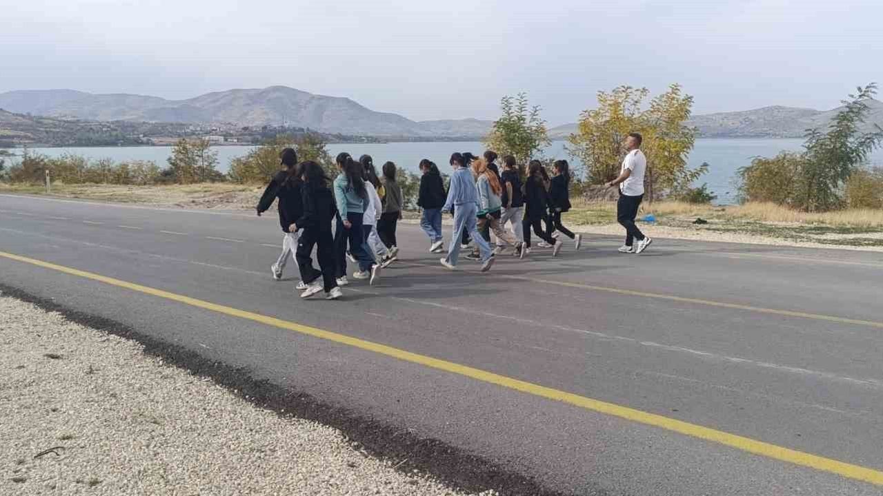 Sivrice'de Atatürk ve Gençlik Koşusu Coşkusu