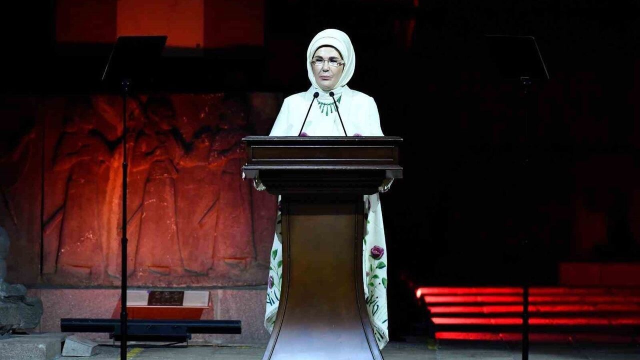 Sof Kumaşının Tarihi ve Anlamı Emine Erdoğan'ın Açıklamalarıyla Gündemde