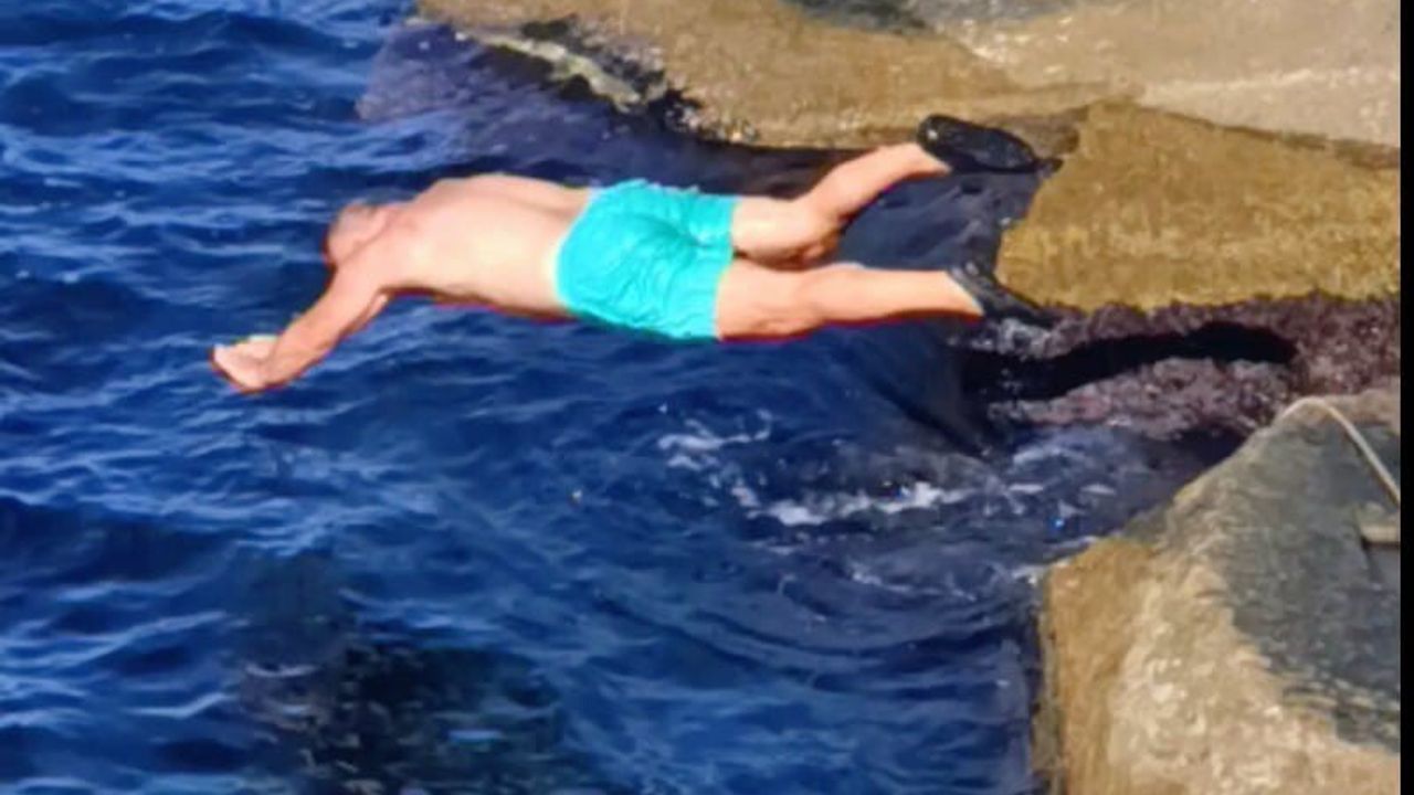 Soğuk Hava Umut Olmadı: Zonguldak'ta Denize Giren Adam Şaşırttı