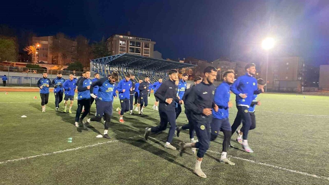 Söğütspor, Yalovaspor Maçına Hazırlanıyor