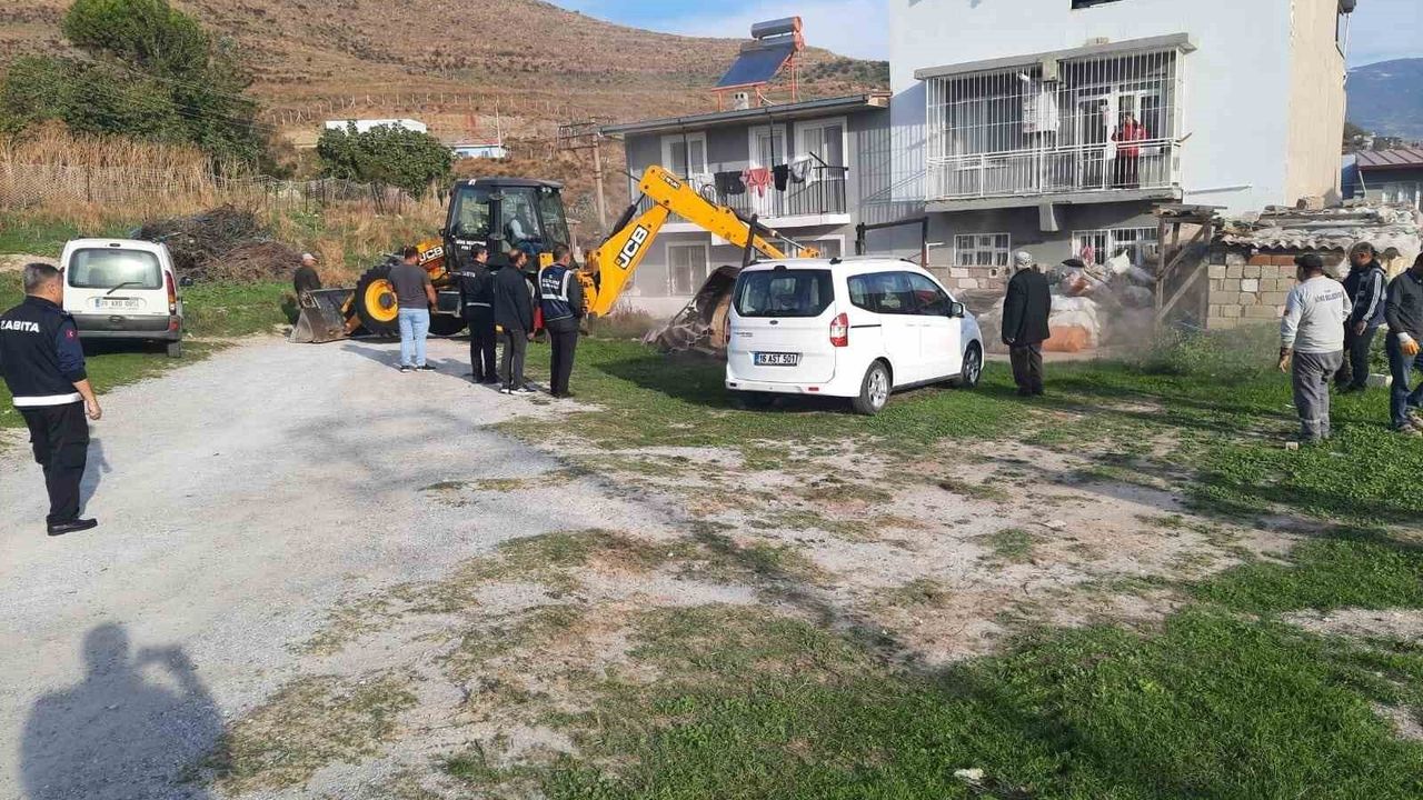 Söke'de Kaçak Keçi Ağıllarına Karşı Operasyon