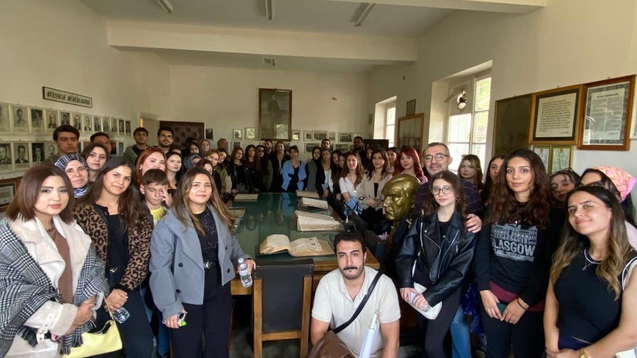 Söke İşletme Fakültesi Öğrencilerinden Geçmişe Yolculuk