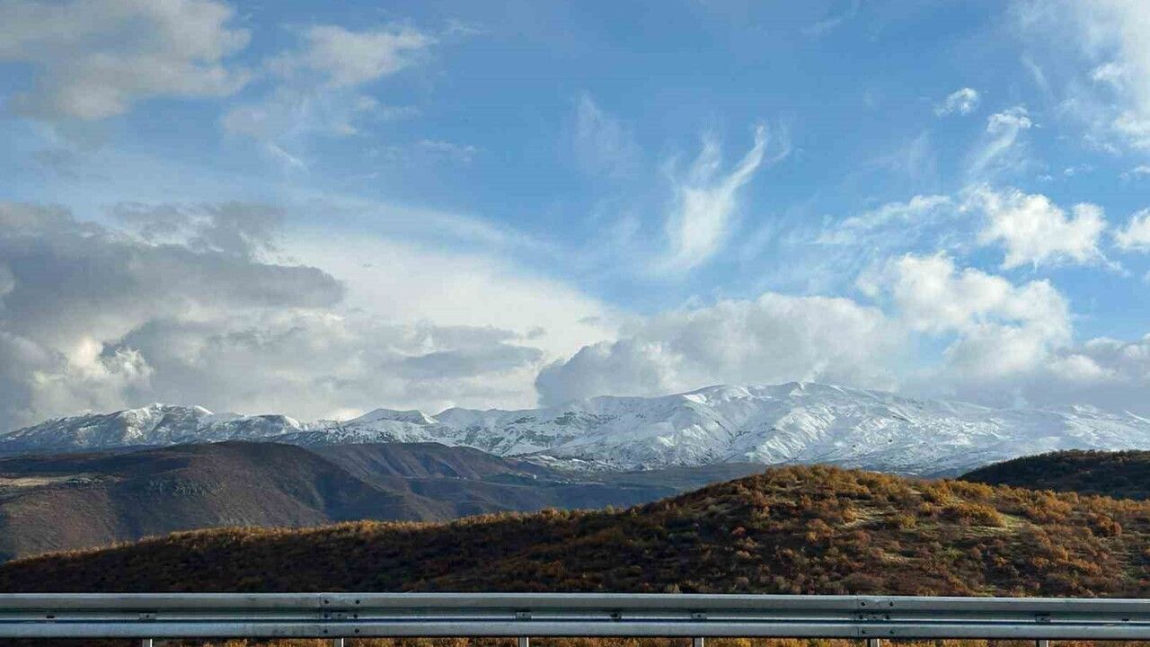 Sonbahar ve Kışın Buluştuğu An: Bingöl Dağları