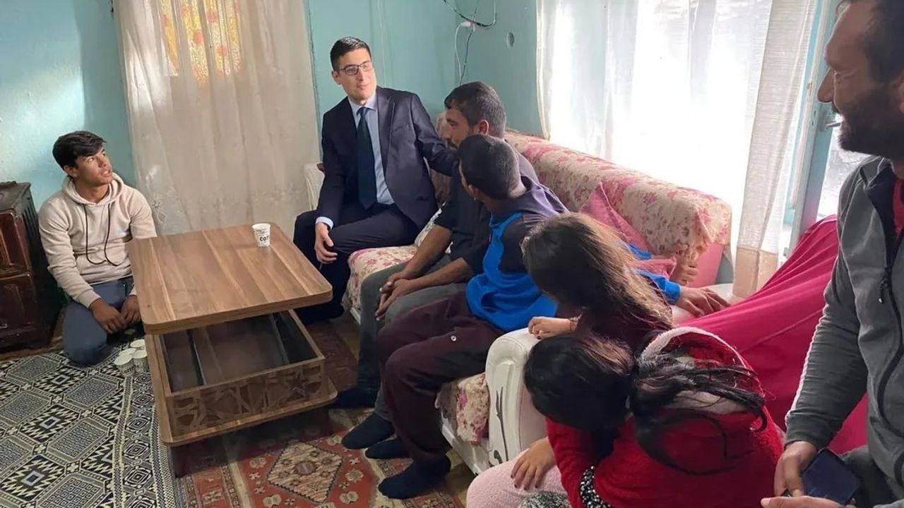 Süloğlu Kaymakamı Tutar'dan Eğitime Destek Ziyareti