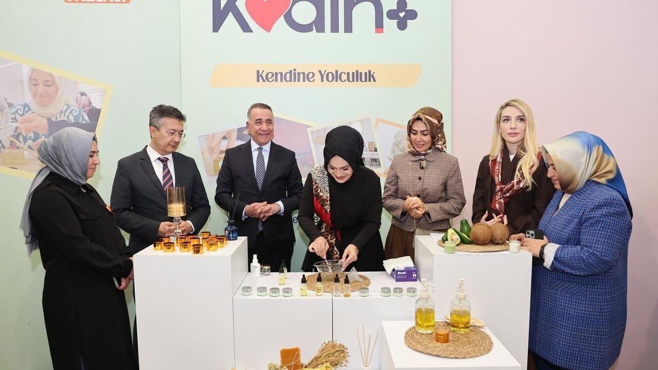 Sultangazi Belediyesi'nden Kadınlara Özel Projeler