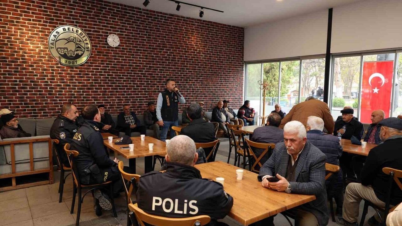 Talas Belediyesi'nden Dijital Güvenlik Eğitimi