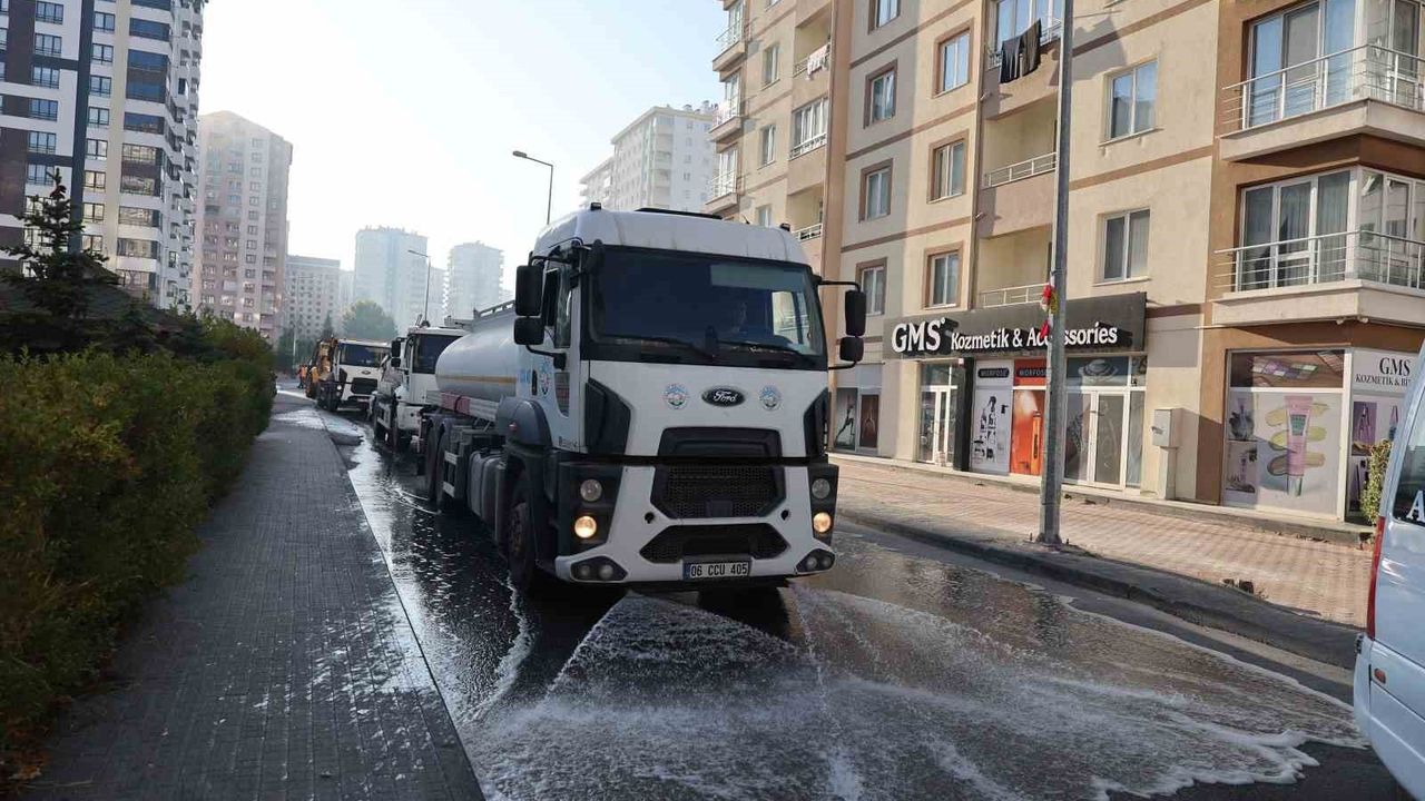 Talas'ta 'Belediye Mahallemizde' Uygulaması Mevlana Mahallesi'nde Devam Ediyor