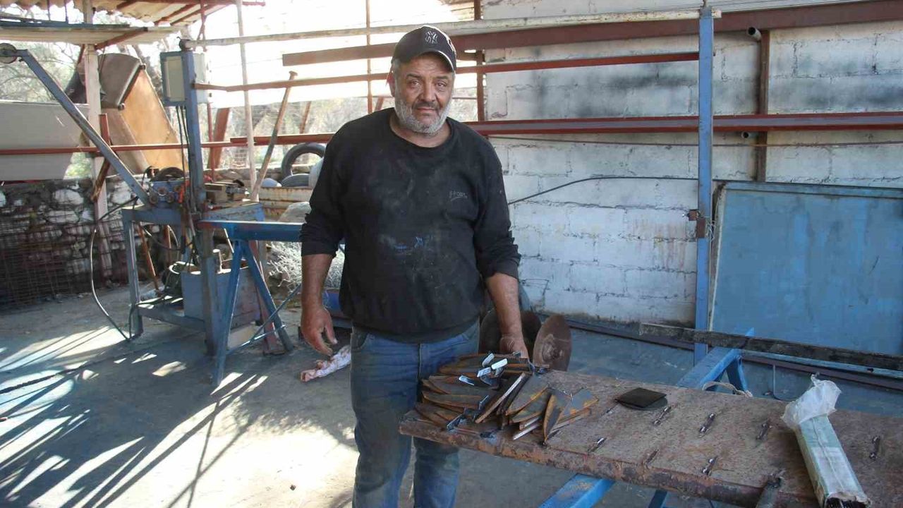 Tarım Aletlerini Tamir Ederek Yeniden Kullanıma Kazandırıyor