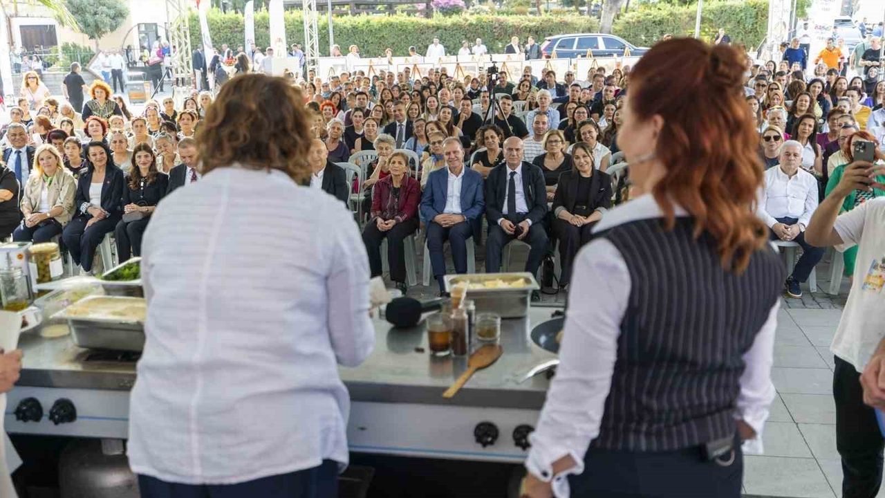 Tarsus Festivali'nde Gastronomi Show Büyüledi