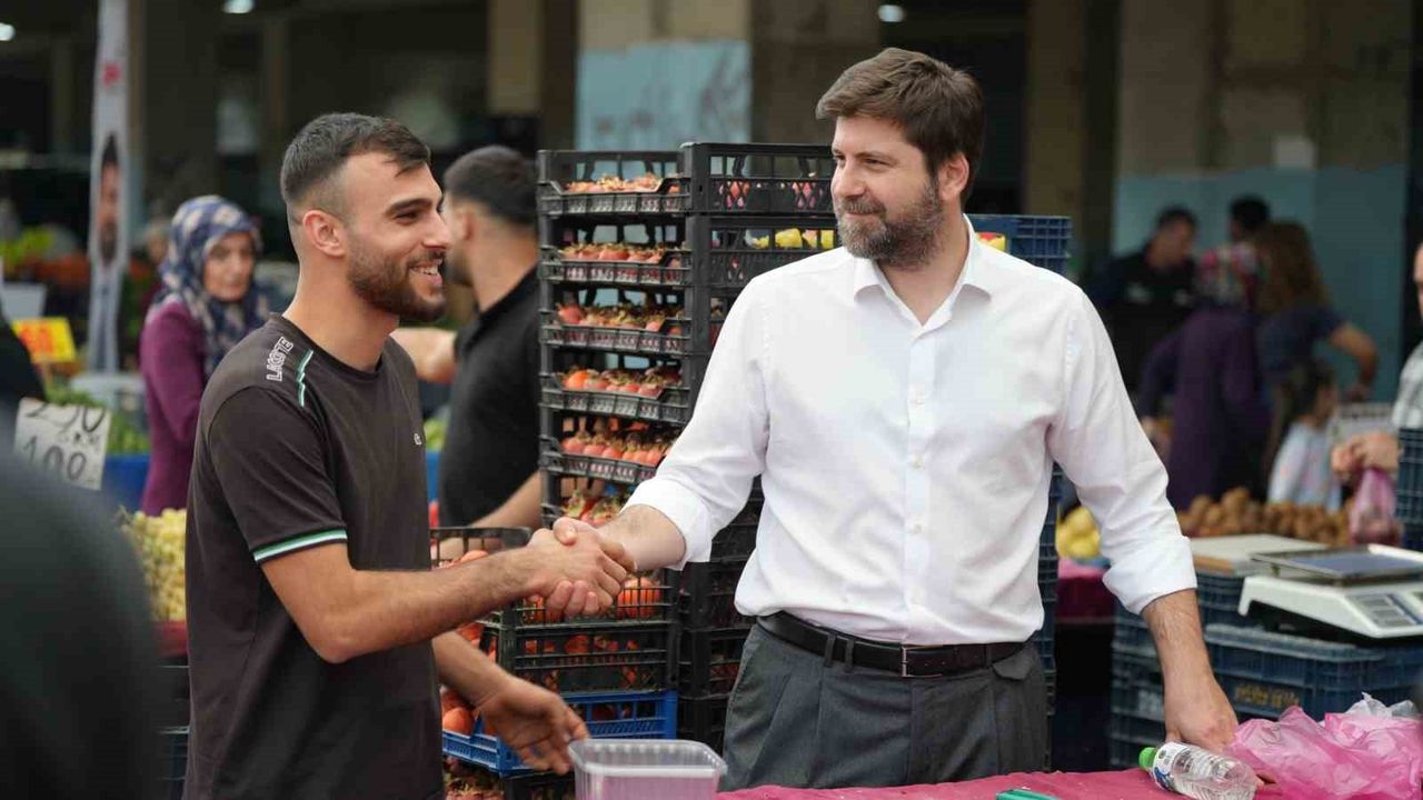 Tarsus'ta Pazar Ziyareti: Başkan Boltaç'tan Esnafa Destek