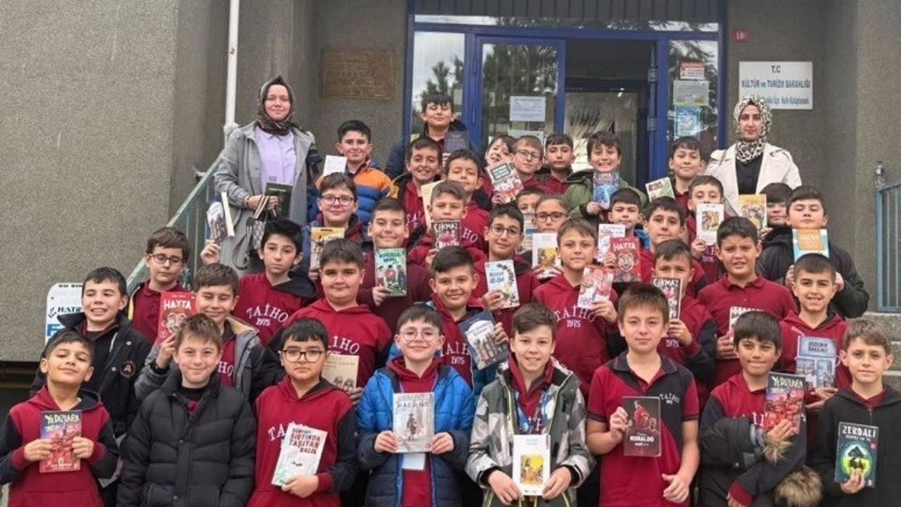 Tavşanlı Anadolu İmam Hatip Ortaokulu Öğrencileri Kütüphane Ziyareti Gerçekleştirdi