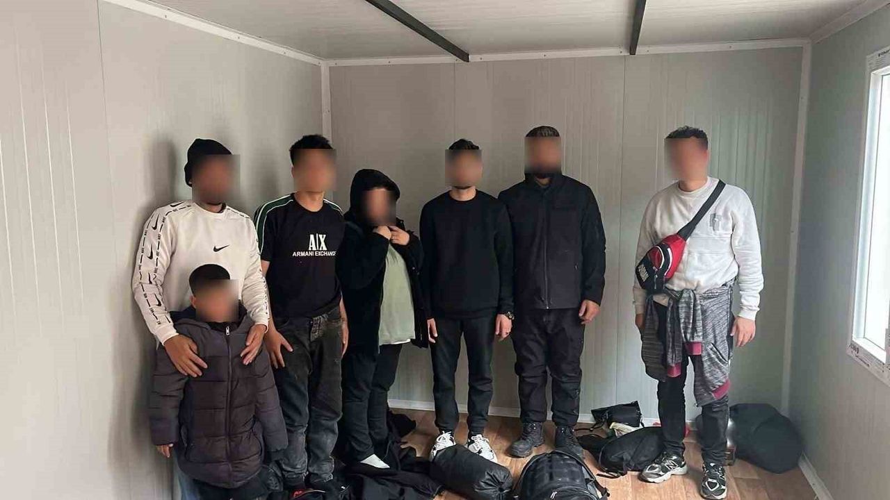 Tekirdağ'da Göçmen Kaçakçılığı Operasyonu: 5 Gözaltı, 19 Yakalama