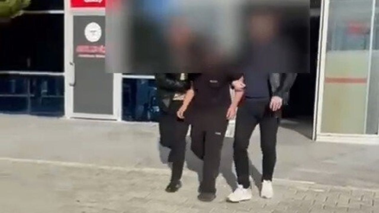 Tekirdağ’da Kur’an-ı Kerim ve Bayrak Yakımına Teşebbüs