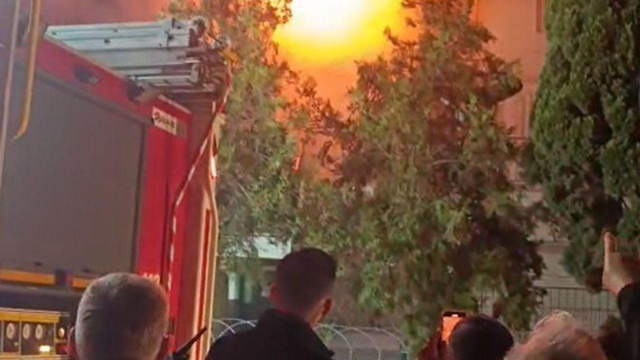 Tekirdağ'da Tatil Sitesinde Yangın Faciası