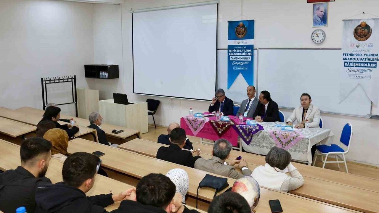 Tokat'ta Danişmendliler Sempozyumu Yapıldı