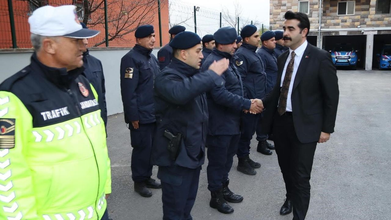 Tomarza Kaymakamı Eser'den Kolluk Kuvvetlerine Ziyaret