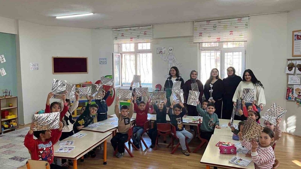 Tomarza MYO Öğrencilerinden Geri Dönüşüm Projesi