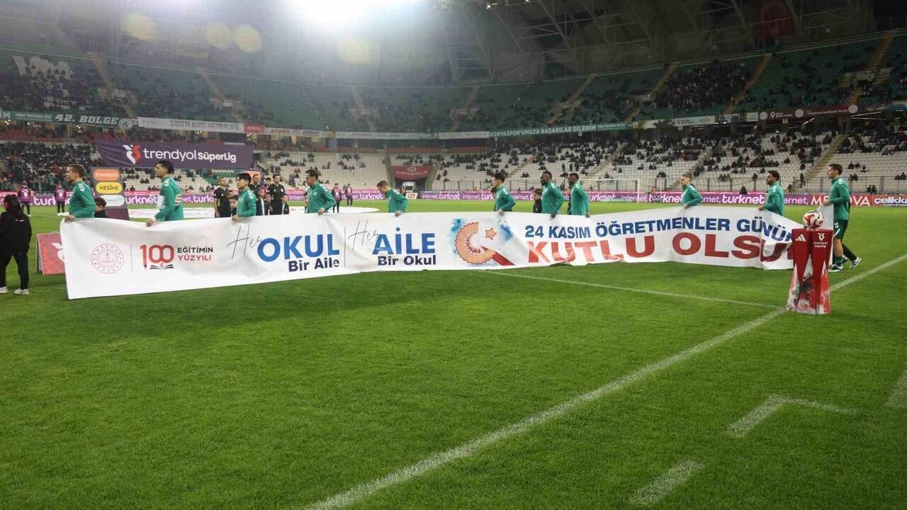 Trendyol Süper Lig'de Golsüz İlk Yarının Özeti: Konyaspor - Antalyaspor