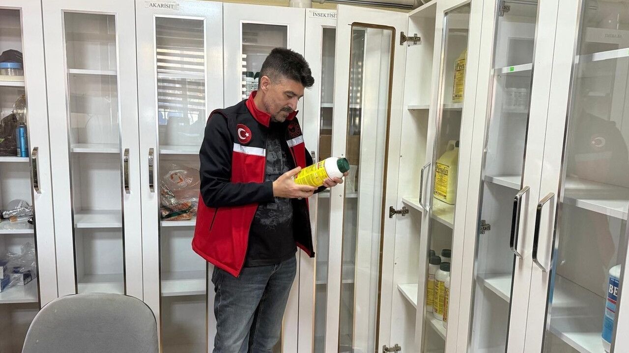 Uşak'ta Bitki Koruma Ürünleri Denetimleri Devam Ediyor