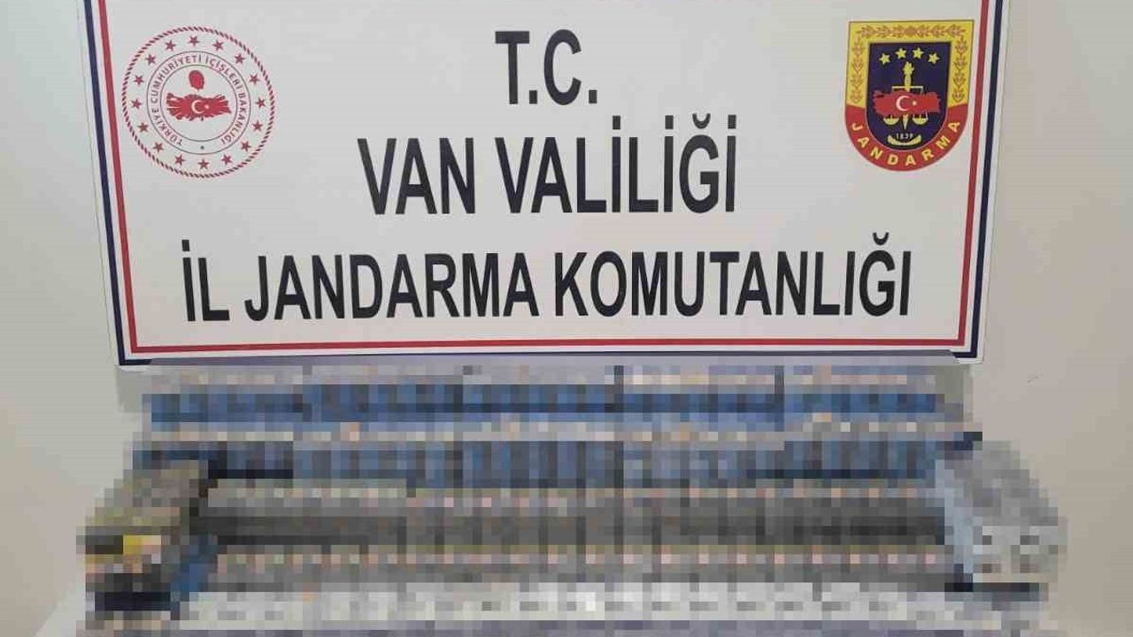Van'da Bin 314 Paket Kaçak Sigara Ele Geçirildi