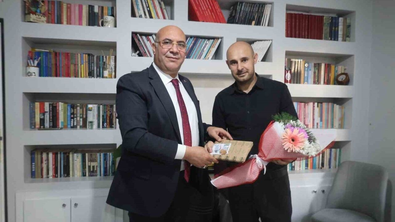 Van'da Öğretmene Moral Ziyareti