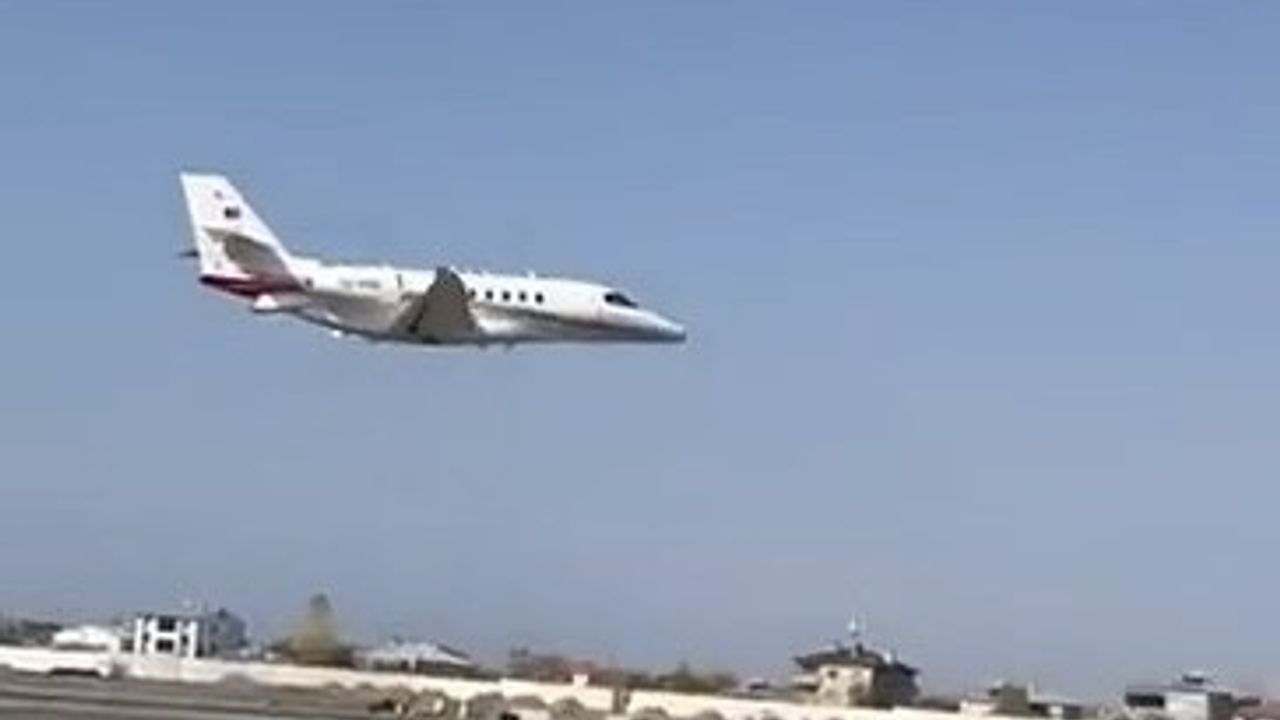 Van Ferit Melen Havalimanı'nda Pist Yenileme Çalışmaları Tamamlandı