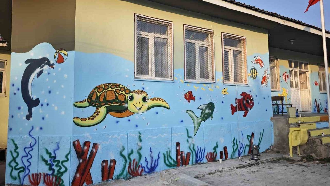 Van Güzel Sanatlar Lisesi'nden Anaokuluna Renkli Dokunuşlar