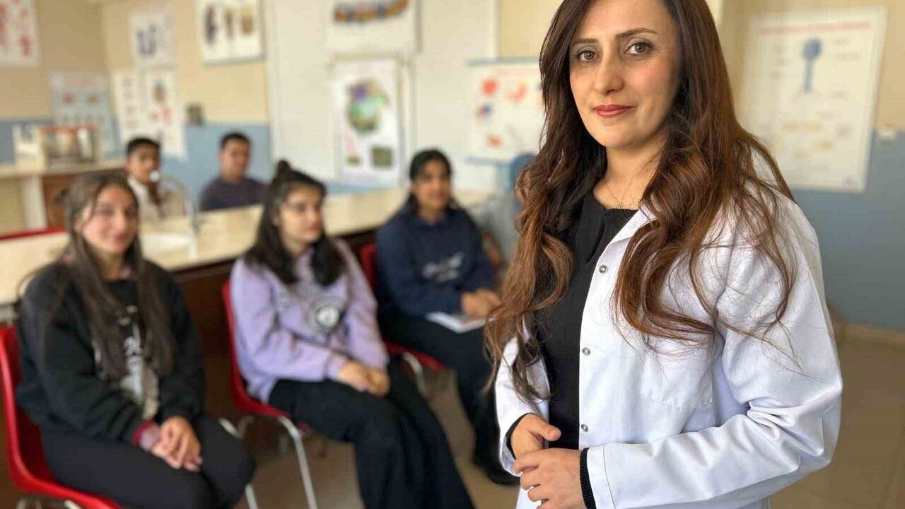 Vanlı Öğretmen Saniye Kurt'un Korece Öğrenme Hikayesi