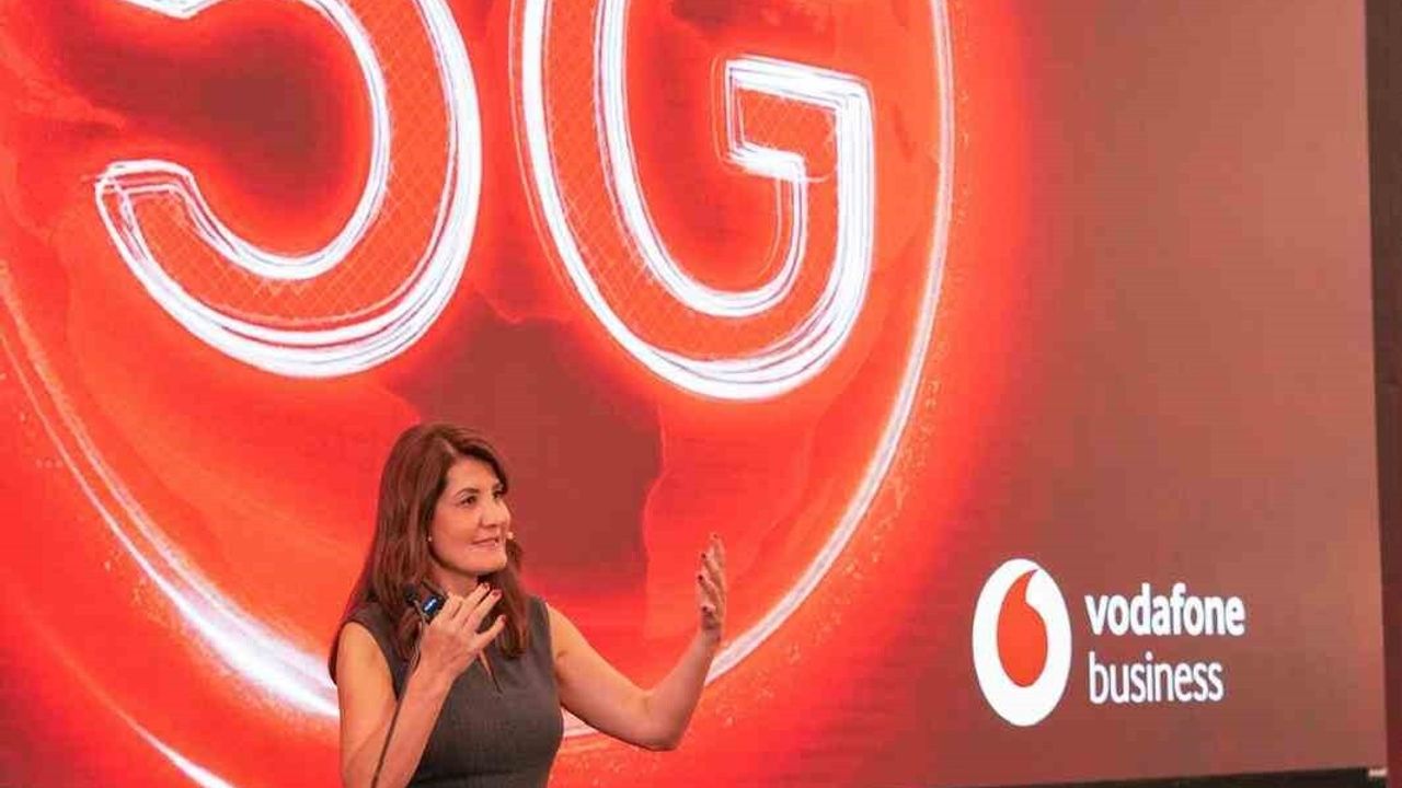 Vodafone'un 5G Çözümleri MEXT Teknoloji Merkezi'nde Tanıtıldı