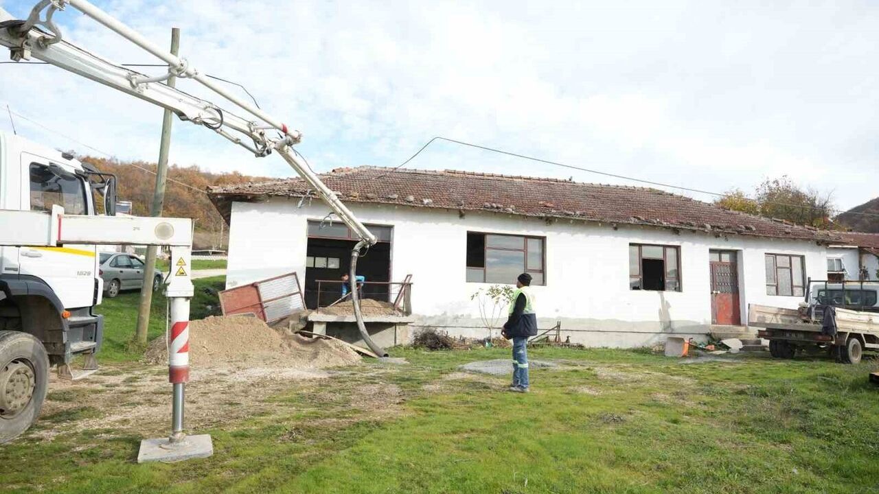 Yenişehir'de Modern Düğün Salonu Yükseliyor