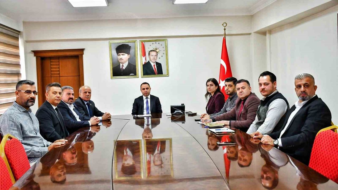 Yeşil Silopi Projesi ile 22 Bin Fidan Toprakla Buluşuyor