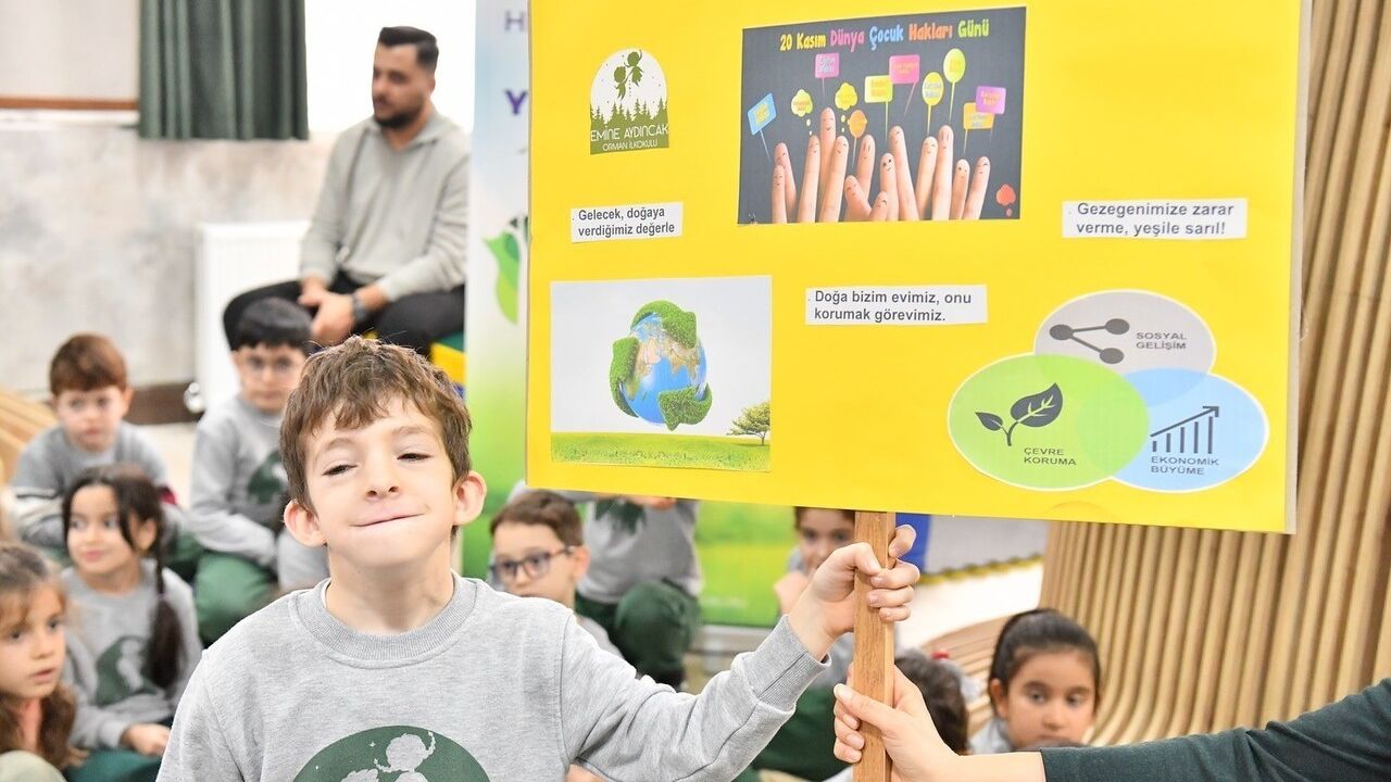 Yeşilyurt'ta 7 Bin 300 Öğrenciye Sıfır Atık Eğitimi