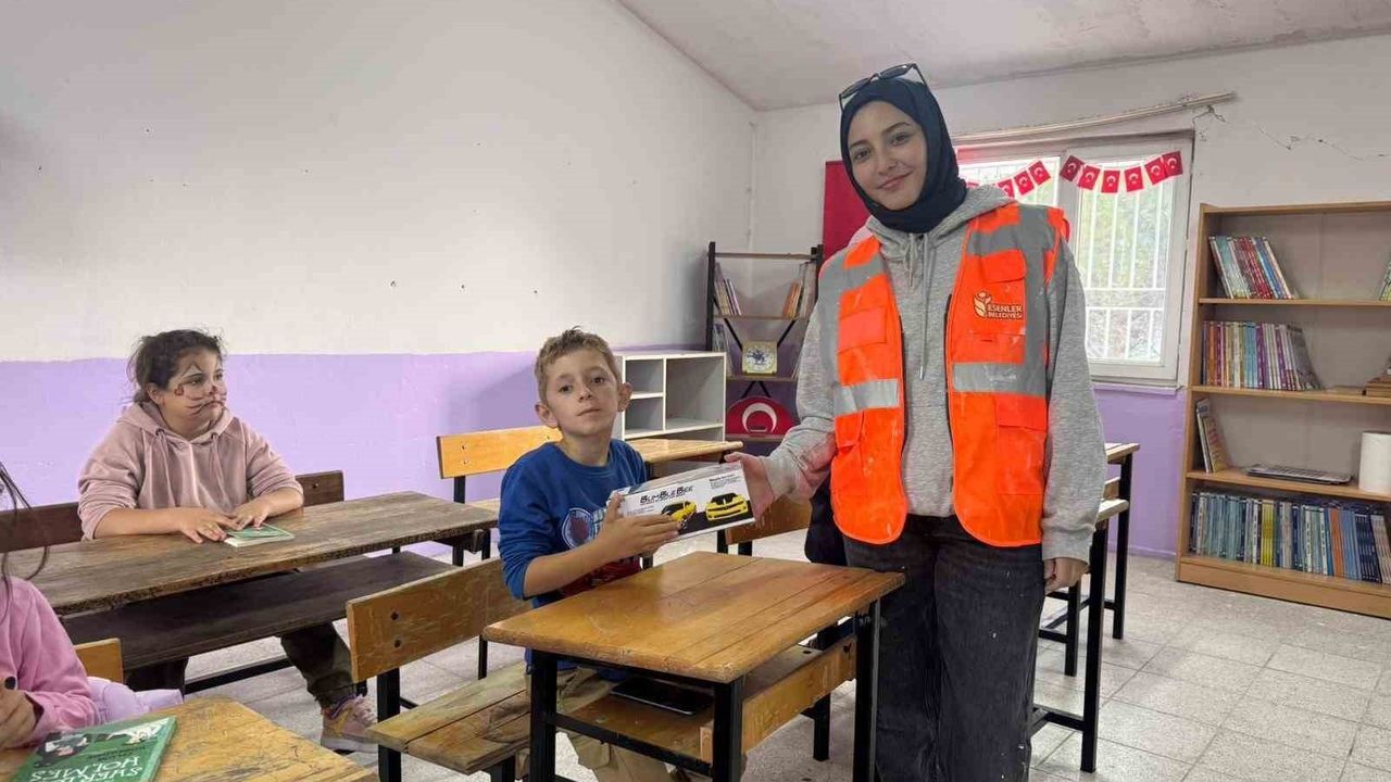 Yıldız Teknik Üniversitesi Öğrencileri, Salur İlkokulu'nu Yeniledi