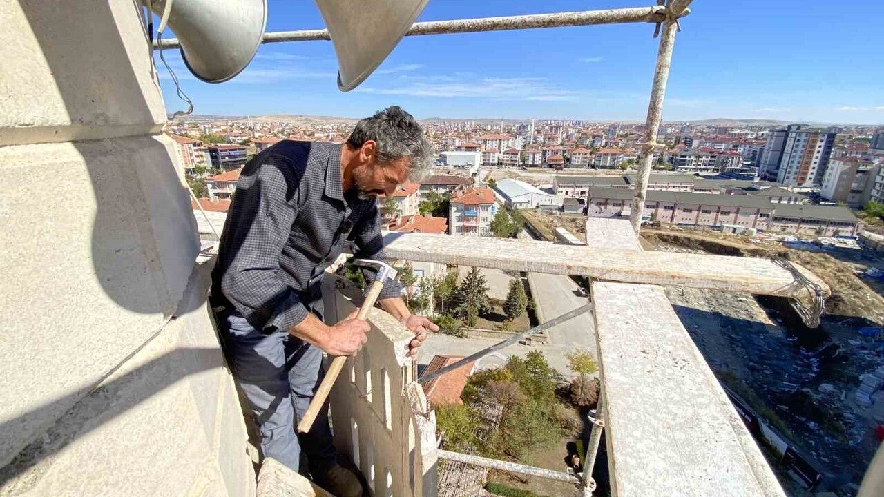 Yozgat'ta Minare Ustalığı Krizi: Çırak Bulamayan Usta Durumu Değerlendiriyor