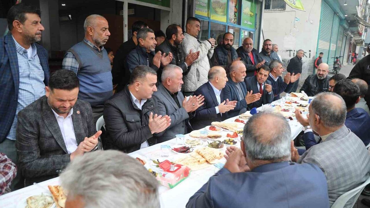 Yüreğir Belediye Başkanı Demirçalı'dan Yapay Zeka Değerlendirmelerine Tepki