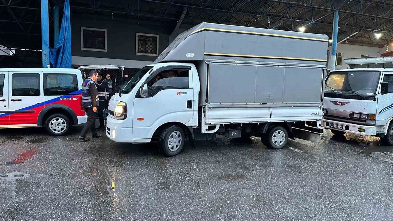 Zonguldak Toptancı Hali'nde Şafak Denetimi