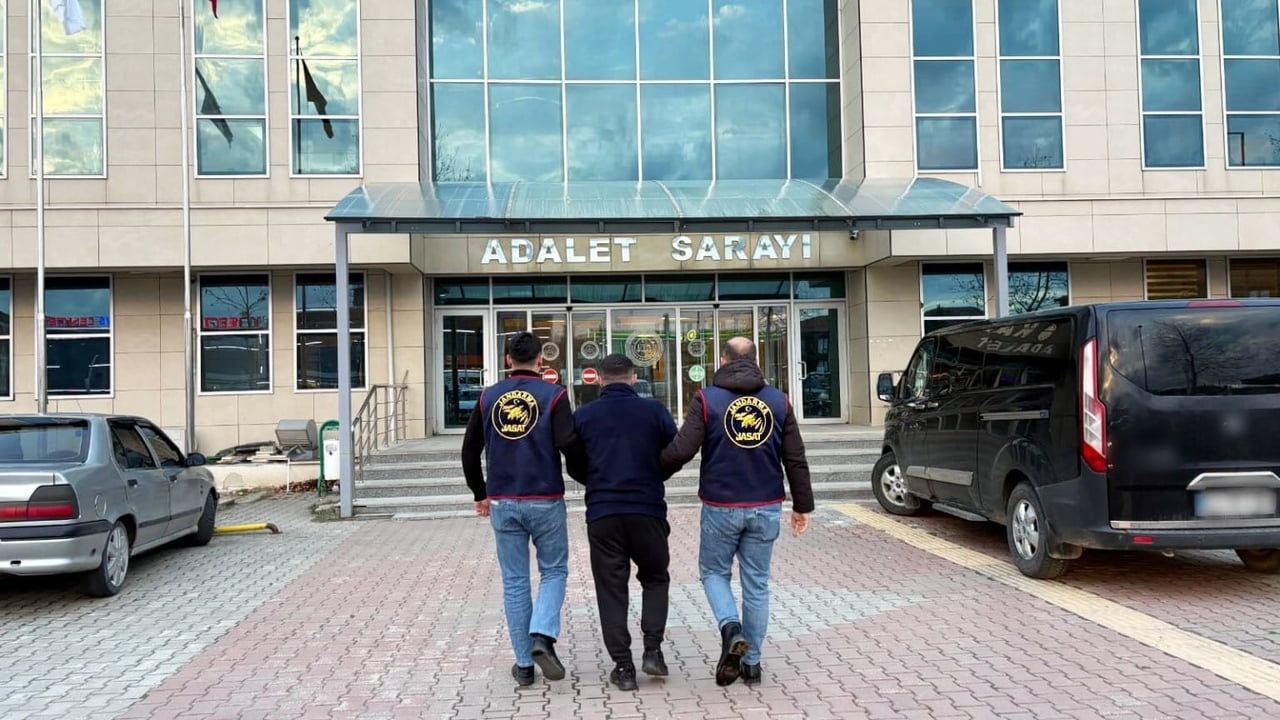 52 Yıl Hapis Cezası Olan Şahıs Sakarya'da Ele Geçirildi